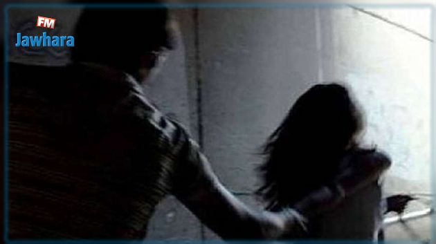 حي الرياض : إلقاء القبض على شخص من أجل محاولة تحويل وجهة فتاة