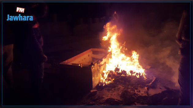 كر وفر بين قوات الأمن ومجموعة من الشباب بعدد من أحياء مدينة سليانة