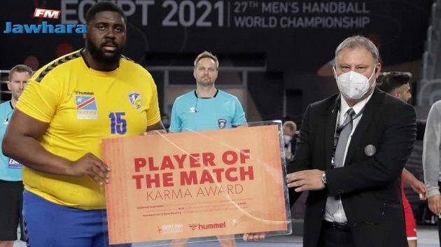 عملاق المونديال يتحصل على جائزة أفضل لاعب في مباراة البحرين