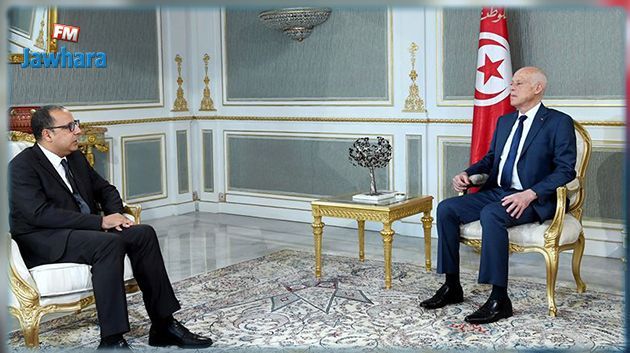 المشيشي يجري اتصالا هاتفيا مع سعيّد للاطمئنان على صحته