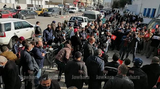 نابل: وقفة احتجاجية للأمنيين أمام مقرّ إقليم الأمن إثر الاعتداء على زملائهم في العاصمة