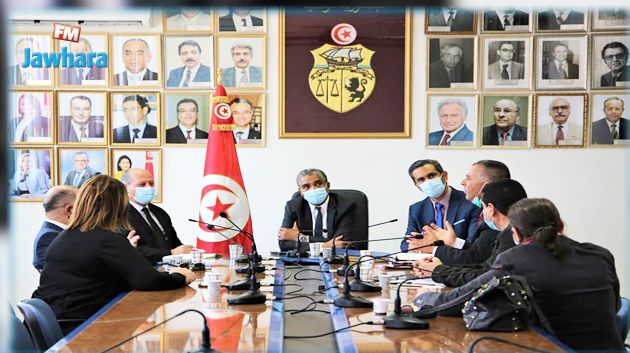 وزارة الشباب و الرياضة تدخل على الخط في ملف النادي الافريقي