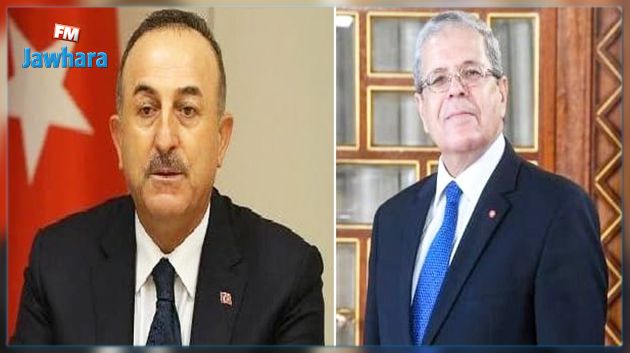وزير الشؤون الخارجية يجري مكالمة هاتفية مع نظيره التركي