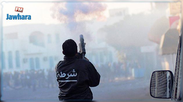 بعد الإعتداء على 6 أعوان : الأمن يفرق تحركا إحتجاجيا أمام مقر ولاية القصرين 