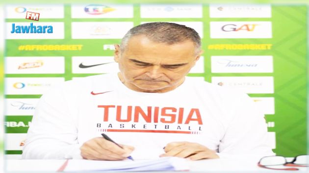 تجديد عقد المدرب الألماني ديرك باورمان مع المنتخب الوطني التونسي لكرة السلة