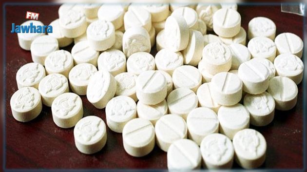 عون سجون يحاول ادخال 85 قرص مخدر لسجن المسعدين‎