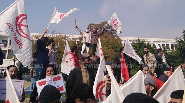 مسيرة حزب العمال في ساحة باب الخضراء 