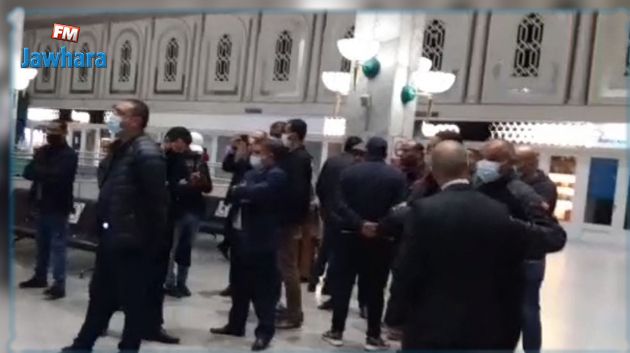 كاتب عام نقابة أمن المطار: ما حدث أمس استهداف لمقر سيادة و تعدٍ على هيبة الدولة