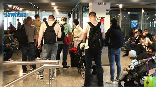 بريطانيا تقرر تمديد حظر السفر الدولي حتى شهر جويلية