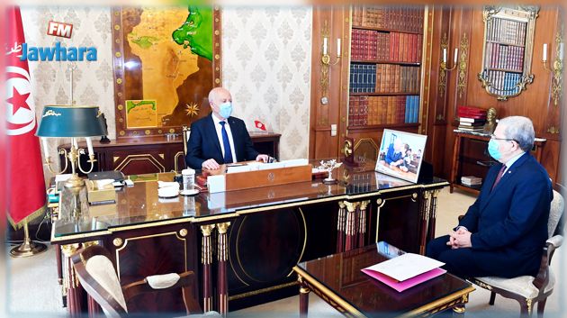 في لقائه بالجرندي: سعيد يندد بلقاءات المسؤولين التونسيين والأجانب دون تنسيق مع الخارجية