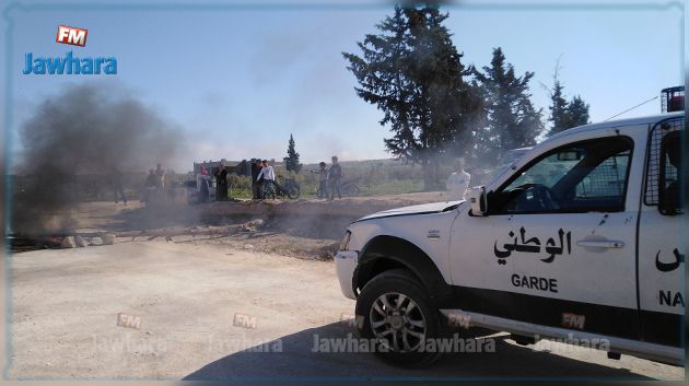 غلق الطريق الرابطة بين زغوان وبن عروس للمطالبة بالتنمية