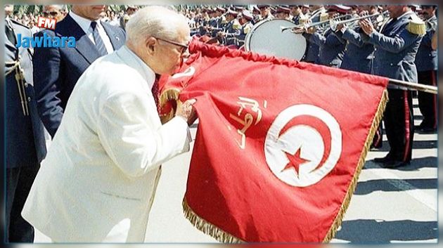 معدّدا مناقب