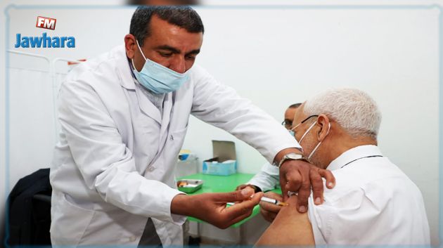 الغنوشي يتلقى الجرعة الثانية من لقاح كورونا