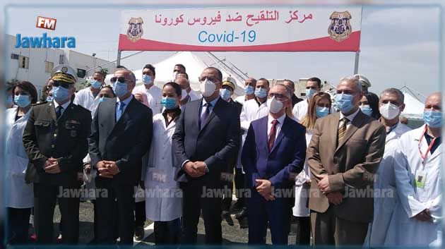 هشام المشيشي: 40 ألف جرعة من تلقيح كورونا للأمنيين كدفعة أولى