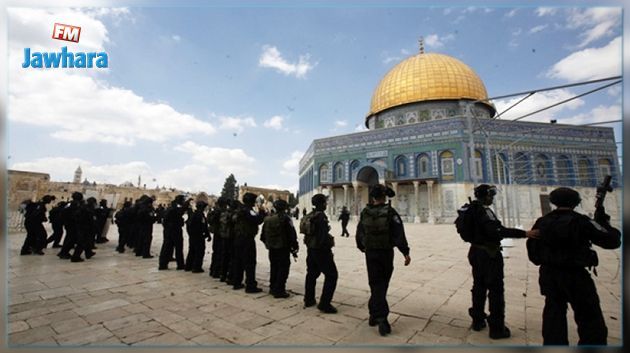 إصابة أكثر من مائتي فسطيني اثر اقتحام الاحتلال الصهيوني المسجد الأقصى