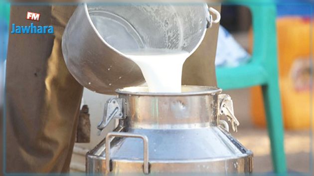 اتحاد الفلاحة يدعو الحكومة إلى سحب 30 مليون لتر من الحليب المصنّع