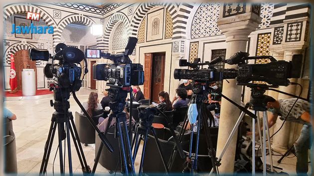 الصحفيون يقاطعون ندوة اللجنة الوطنية لمجابهة كورونا