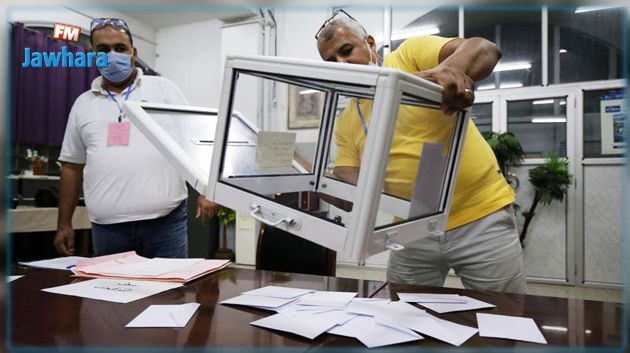 الانتخابات التشريعية في الجزائر: نسبة مشاركة في حدود 30%