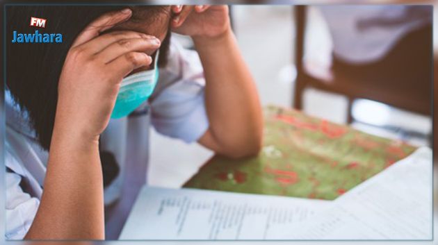 بكالوريا:تلميذة مصابة بكورونا تغادر مركز الامتحان في المهدية بعد تعكّر حالتها