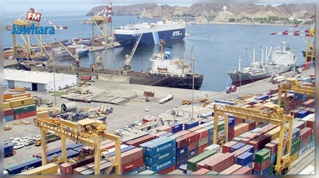 ضبط  3 أشخاص تسللوا لميناء حلق الوادي لمحاولة إجتياز الحدود البحرية خلسة 