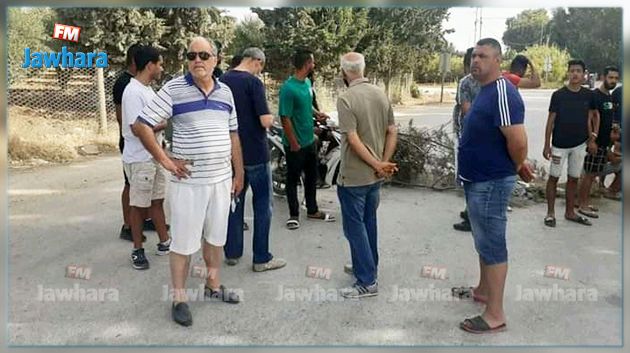 تاكلسة: غلق طريق ووقفة احتجاجية