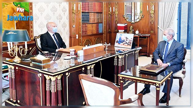 رئيس الجمهورية يلتقي وزير الدفاع الوطني