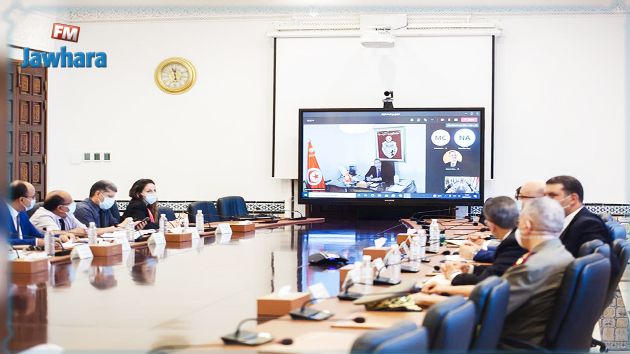 المشيشي يقرّر دعوة أعضاء اللجنة العلمية لعقد جلسة عاجلة