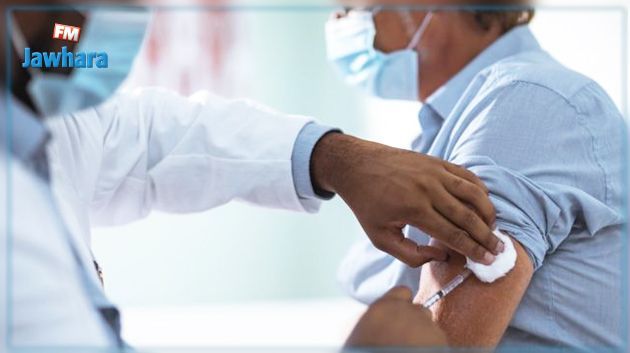 وزير الدفاع: سنعمل على إحداث فريق متنقل لتلقيح متساكني المناطق النائية 