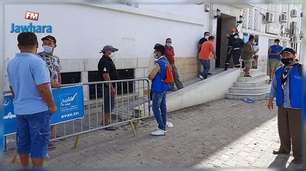 سوسة: تنظيم الصفوف أمام مراكز البريد و مقرات