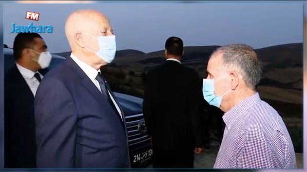 سعيد يتحول إلى باجة لتعزية الطبوبي في وفاة والده (فيديو)