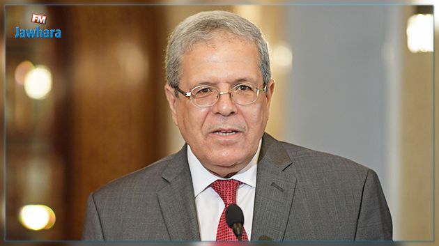 وزير الخارجية الكويتي يؤكد لنظيره التونسي عن تضامن الكويت مع تونس 