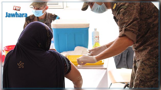 تطاوين : تطعيم أكثر من 10 آلاف شخص في حملة التلقيح التي ينفذها الجيش الوطني