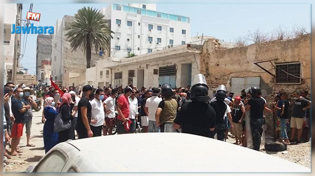 المنستير: مواجهات بين المحتجين والوحدات الأمنية  