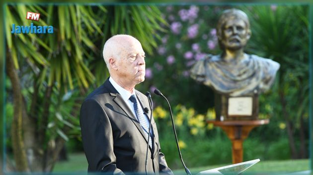 قيس سعيد يحذر من يفكرون في استخدام السلاح ضد الدولة