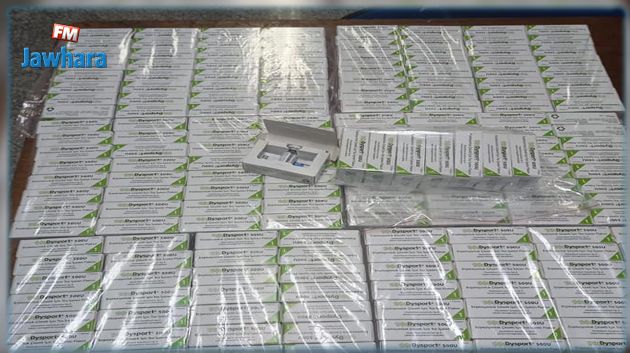 مطار تونس قرطاج: إحباط محاولة تهريب 200 علبة 