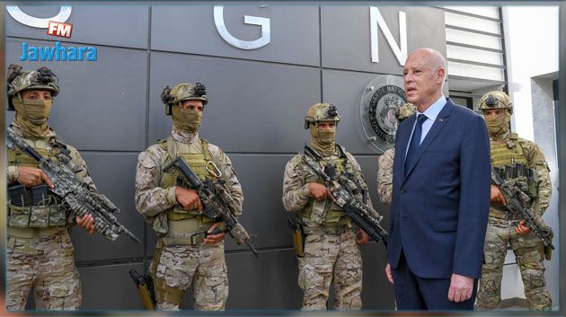 سعيد في زيارة للوحدة المختصة للحرس الوطني : مادمنا على صواب لا نخاف في الحق لومة لائم