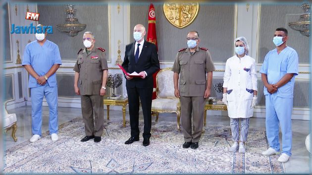 رئيس الجمهورية: 