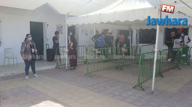 القيروان : إقبال ضعيف على مراكز التطعيم في انطلاق اليوم الثاني من حملة التلقيح المكثف