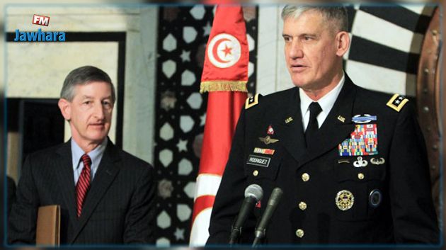 العبيدي: أمريكا خصصت لتونس اثر الثورة  100 م د مقابل السماح لقاعدة 