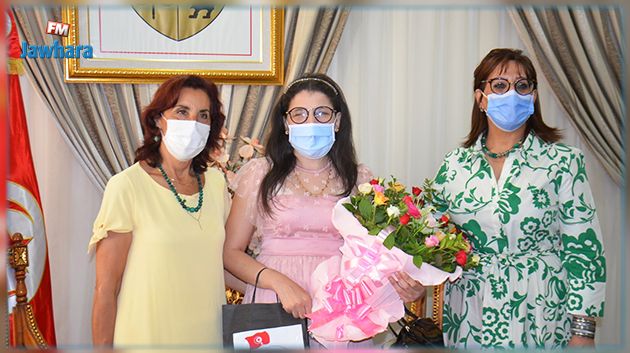 سوسة: تكريم متحصلة على الإجازة في القانون العام من ذوي الاحتياجات الخصوصية 