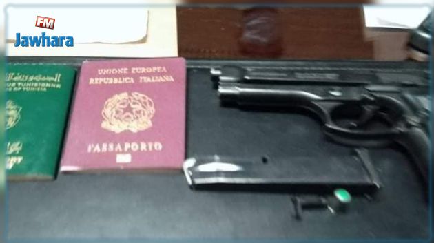 المتلوي: القبض على شخص بحوزته مسدس (صور)