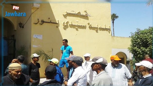 المنستير: إضراب ب3 أيام لأعوان وعملة بلدية سيدي بنور