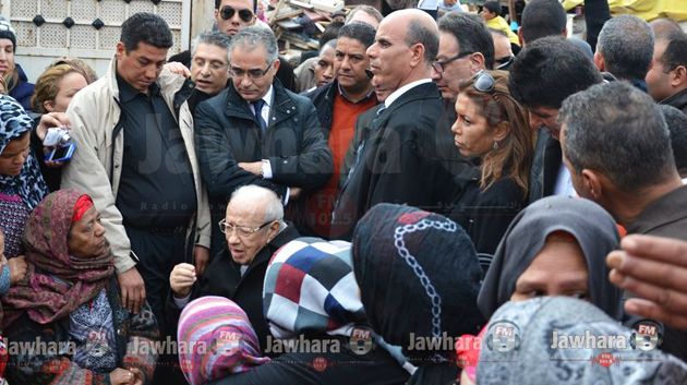 زيارة الباجي قائد السبسي الى حي هلال