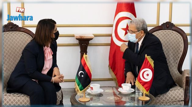 حماية البلدين من التهديدات وفتح المعابر الحدودية أبرز محاور جلسة عمل ليبية تونسية