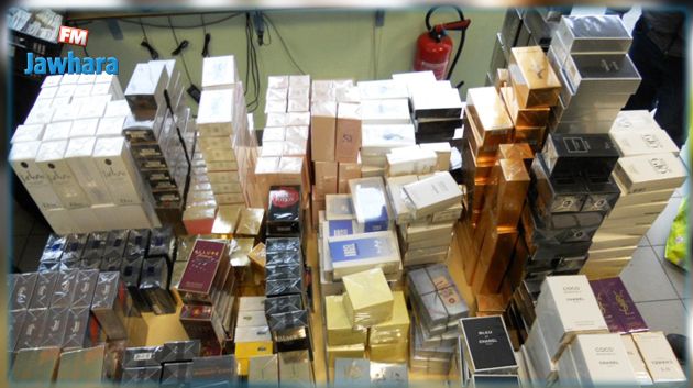 أريانة: حجز 20 ألف قارورة عطر 