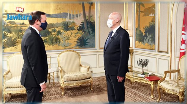 السيناتور