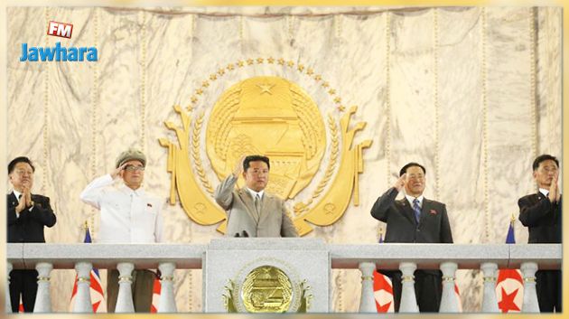كيم جونغ أون يستعرض قوته العسكرية بمناسبة الاحتفال بتأسيس الدولة