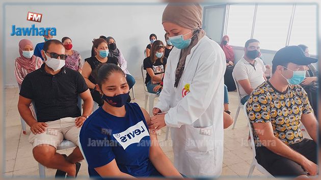 اليوم الخامس للتلقيح المكثّف ضدّ كورونا: تطعيم نحو 333 ألف شخص إلى حدود الساعة الثالثة 