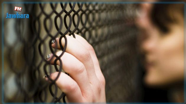 المهدية : إيقاف امرأة بتهمة التحيل و انتحال صفة قاضية