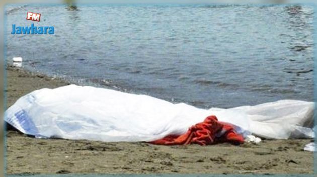 طبلبة: العثور على جثة متعفنة دون رأس على الشاطئ